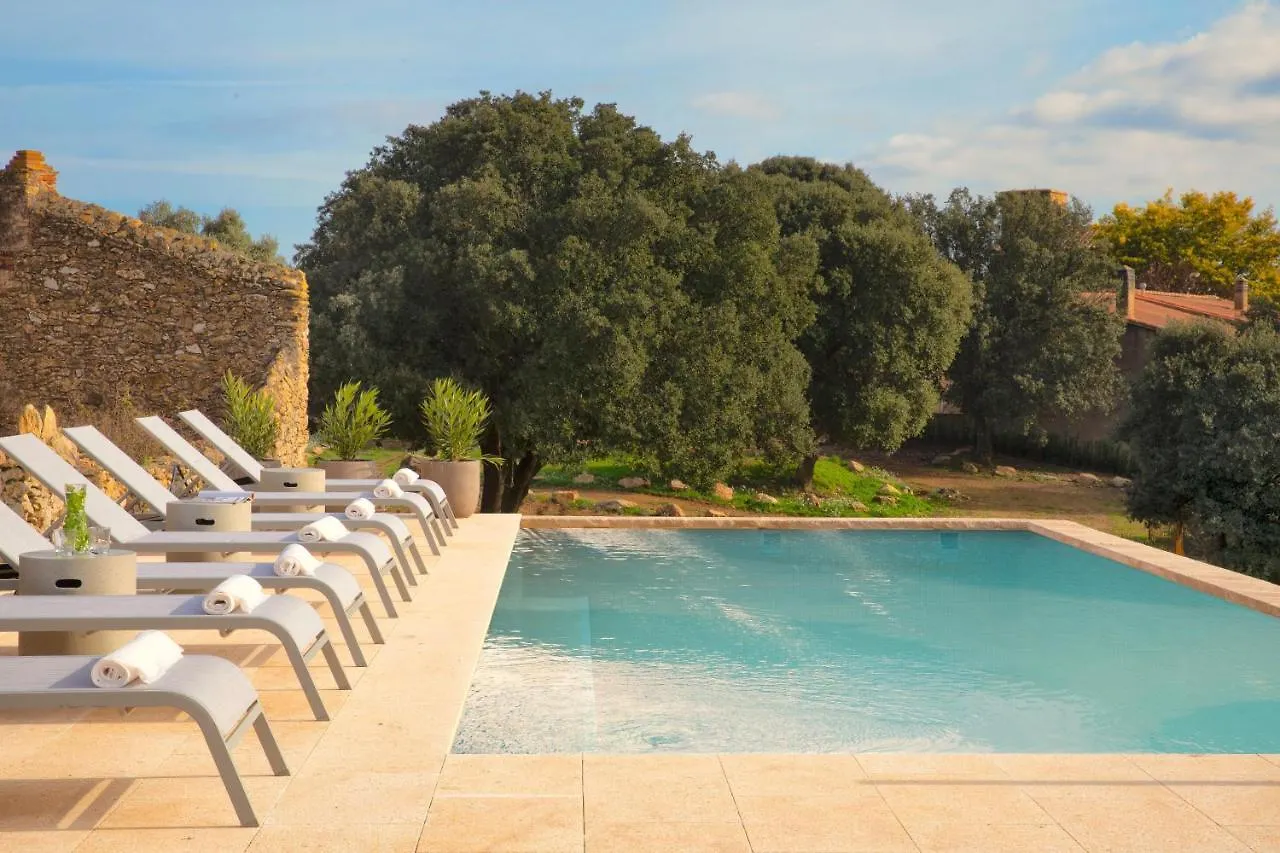 Hotel Mas Oms Montnegre