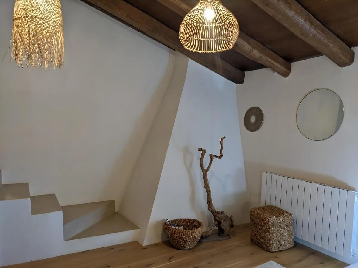 Hotel Mas Oms Montnegre