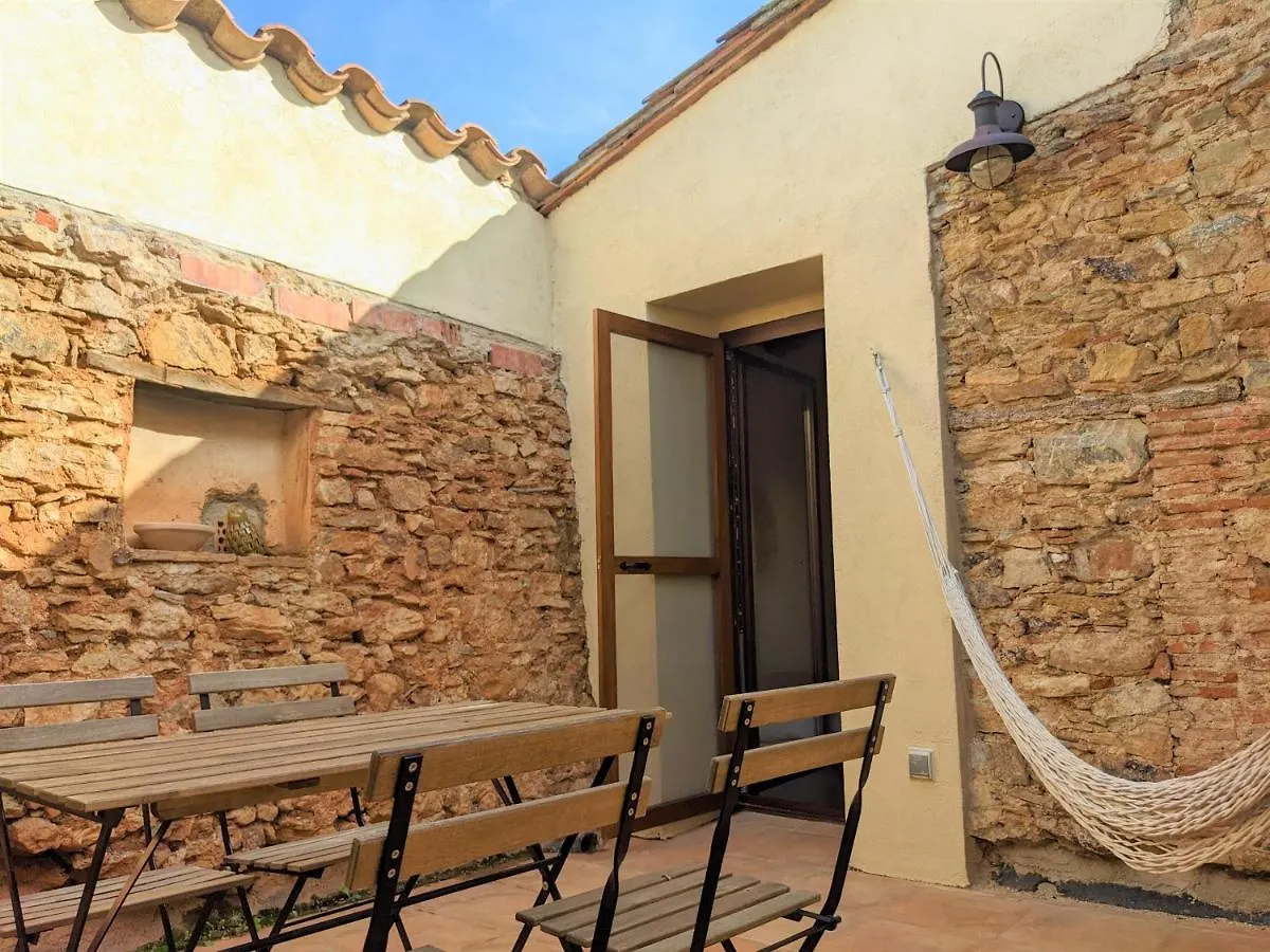 Hotel Mas Oms Montnegre